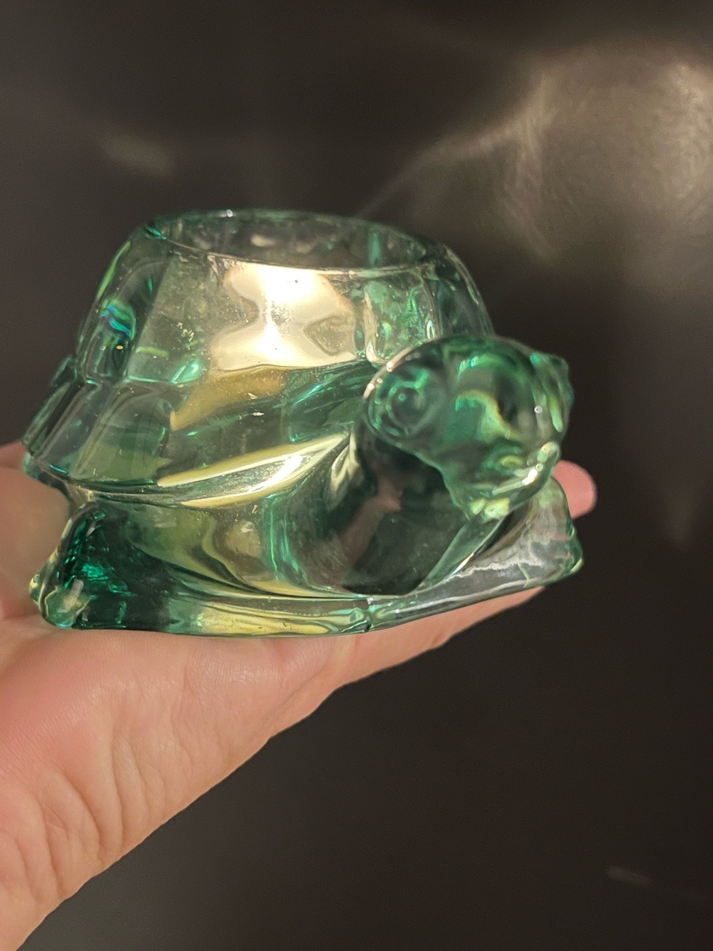 Green Glass Turtle Tealight Candle Holder - Picture 4 of 15